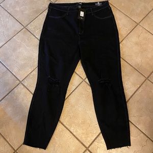 NWT Fashion Nova She Bad Skinny Jeans Black Size 22 Distressed Casual Classic